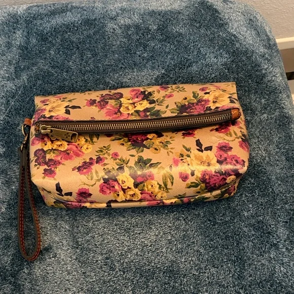Patricia Nash Multicolor Floral Wristlet - Picture 1 of 7